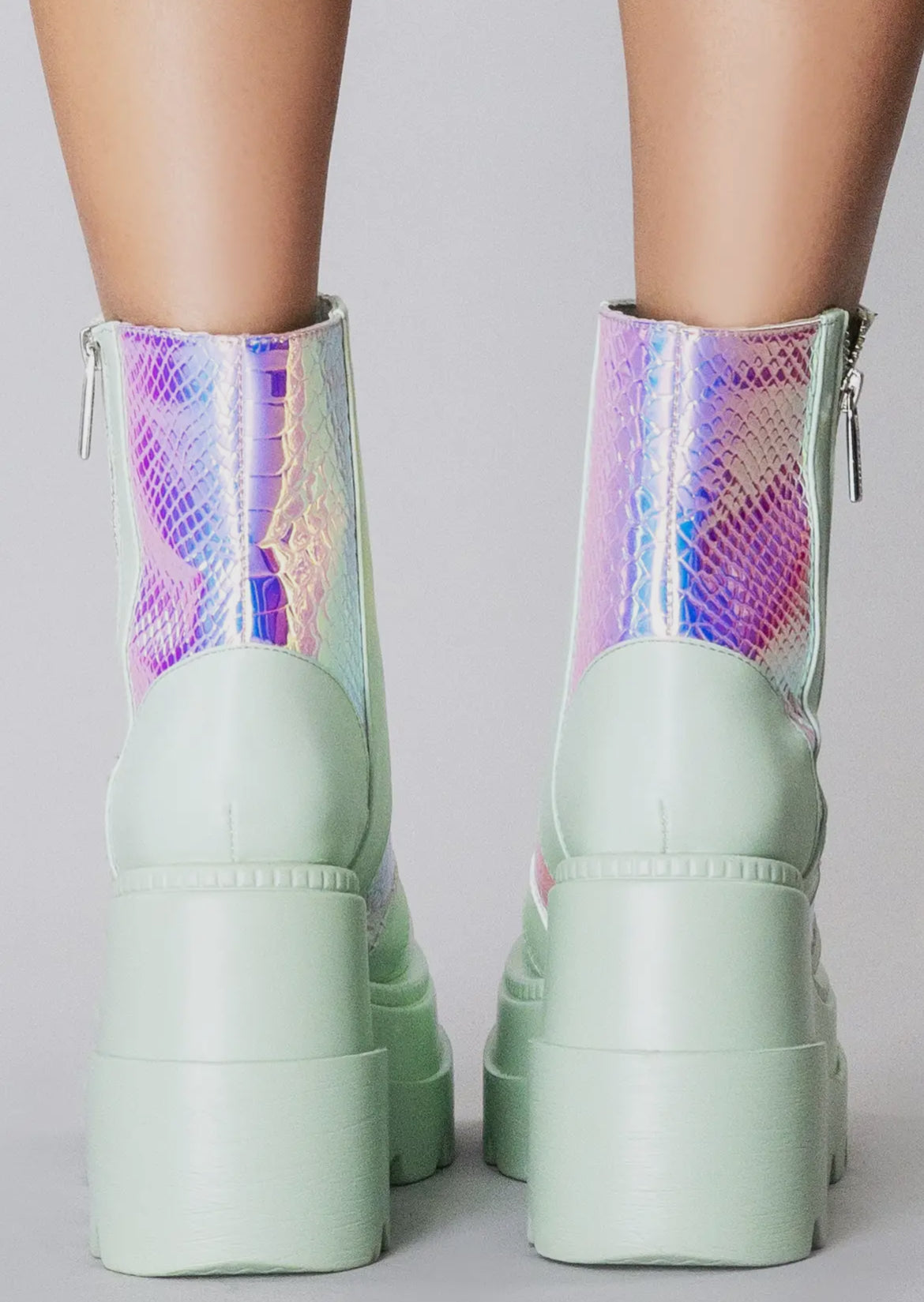 XLASR Prismatic Platform Boots